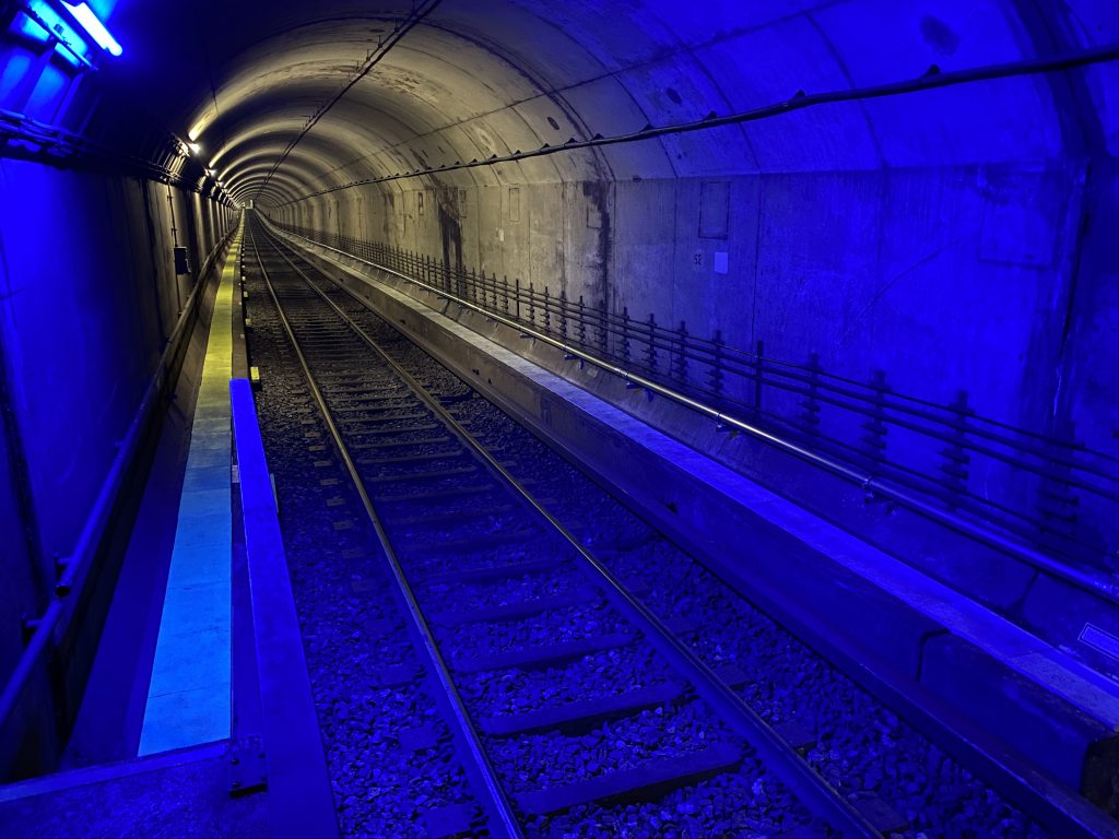 U-Bahntunnel mit Trockenlöschleitung